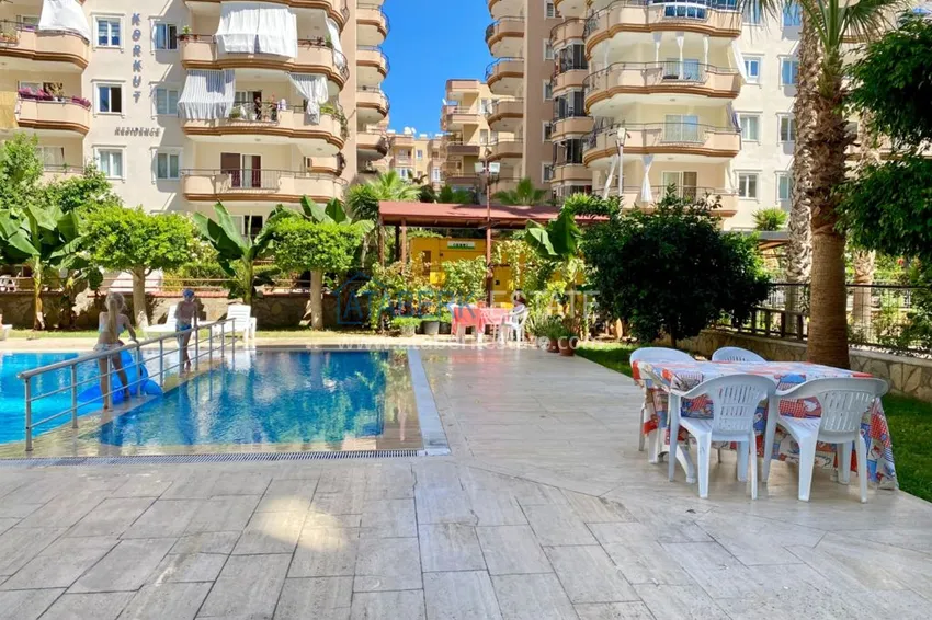 Three-room apartments in Mahmutlar in a well-maintained complex 3 