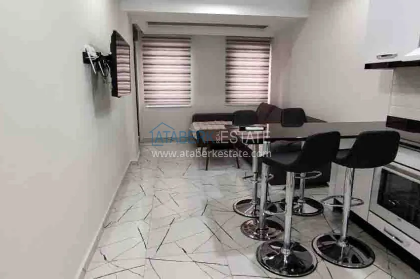 Purchase Apartment for rent in Alanya in the very center of the city, 70 meters from the sea 3