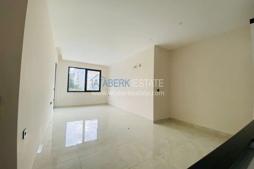 Purchase  Apartment in Alanya with a fine finish in the Cleopatra beach area 3 