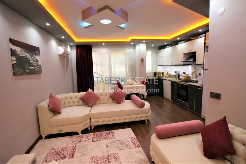 Two-room apartment in Mahmutlar with furniture and a glazed balcony 1 