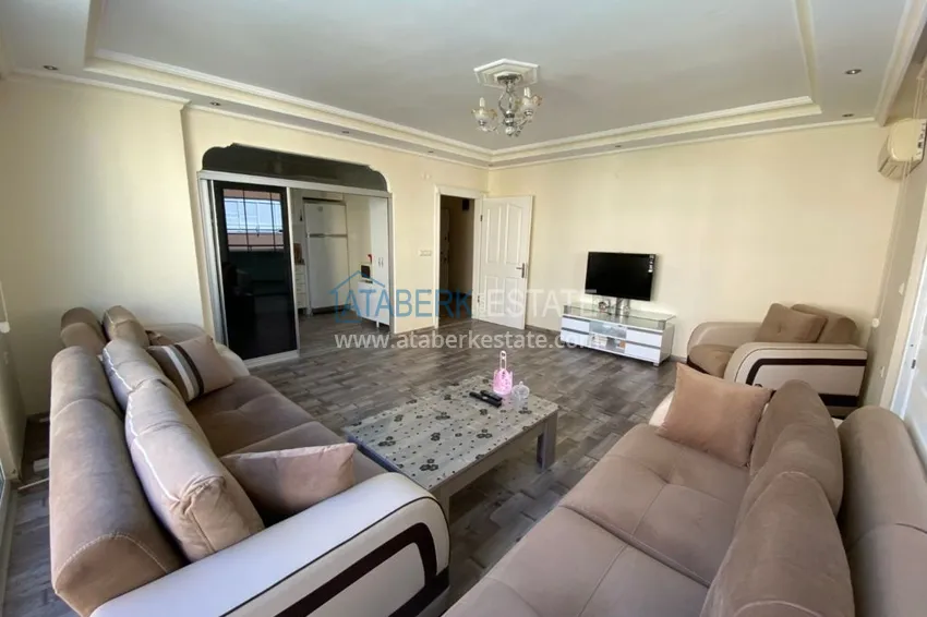 Purchase  Three-room apartments in Mahmutlar in a well-maintained complex 6 