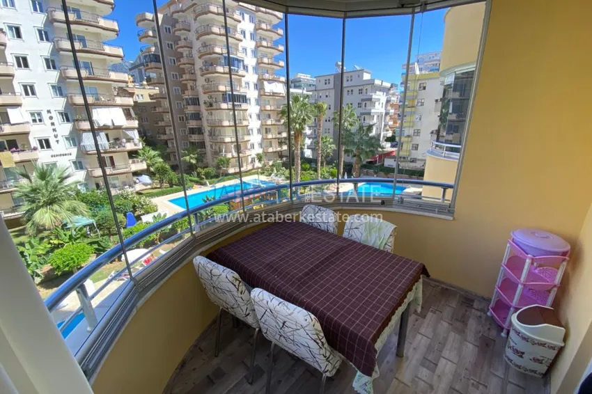 Purchase  Three-room apartments in Mahmutlar in a well-maintained complex 9 