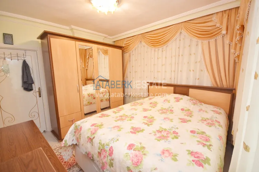 Purchase Three-room apartment in Mahmutlar with furniture on the 2nd coastline 12 