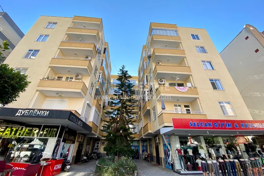 Furnished apartment in Mahmutlar in a residential building on Barbarossa Avenue 1 