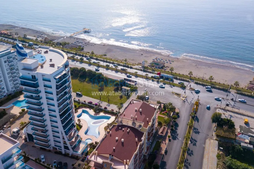 Apartment in Mahmutlar with furniture in a premium class complex on the first line 2 