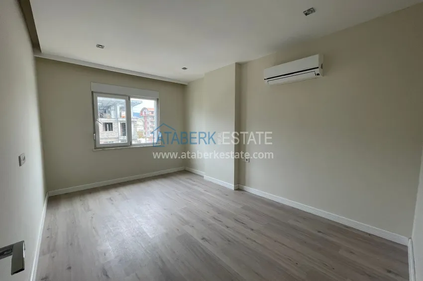 Purchase King size duplex penthouse in Kargicak with a fine finish 10 