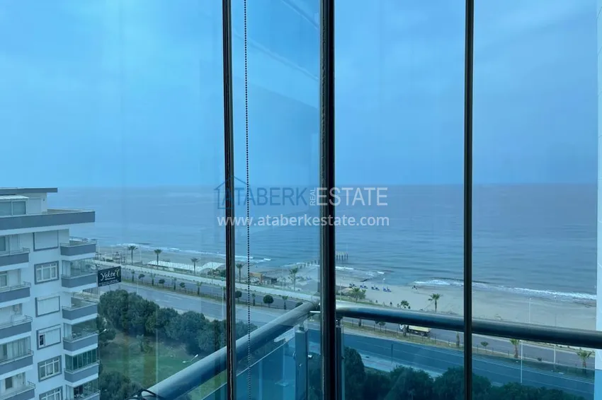 Purchase Apartment in Mahmutlar with furniture in a premium class complex on the first line 11 