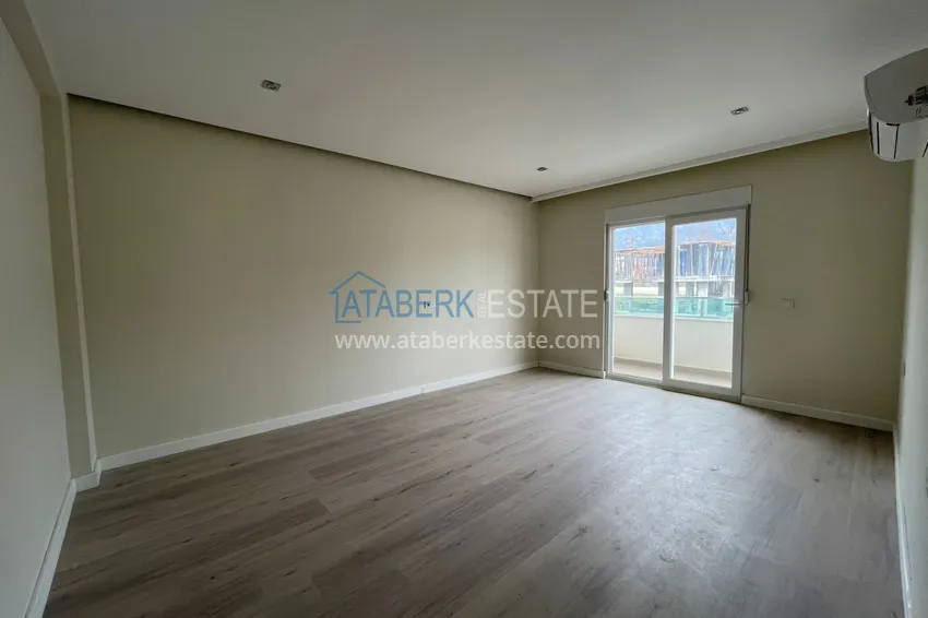 Purchase King size duplex penthouse in Kargicak with a fine finish 11 