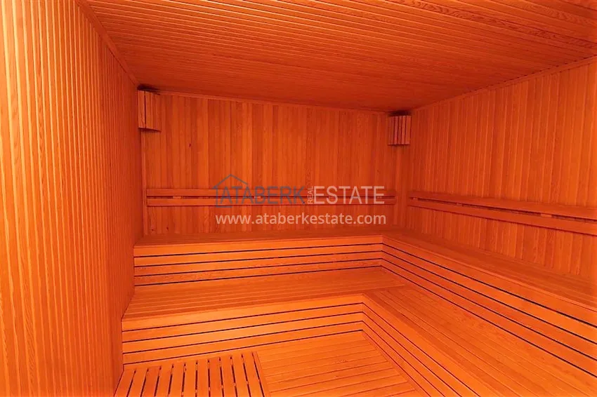 Penthouse in the Oba area in a magnificent residential complex with rich infrastructure. 13 