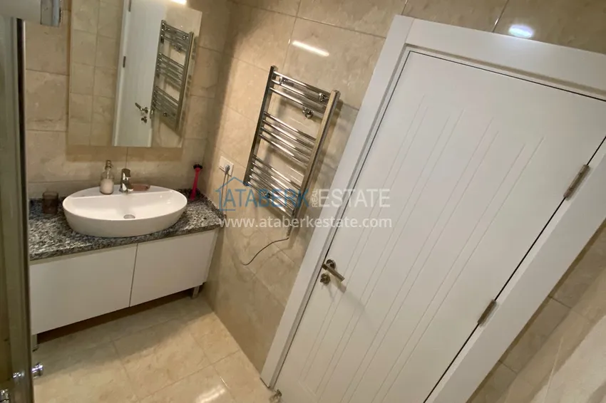 Purchase Penthouse in the Oba area in a magnificent residential complex with rich infrastructure. 13 