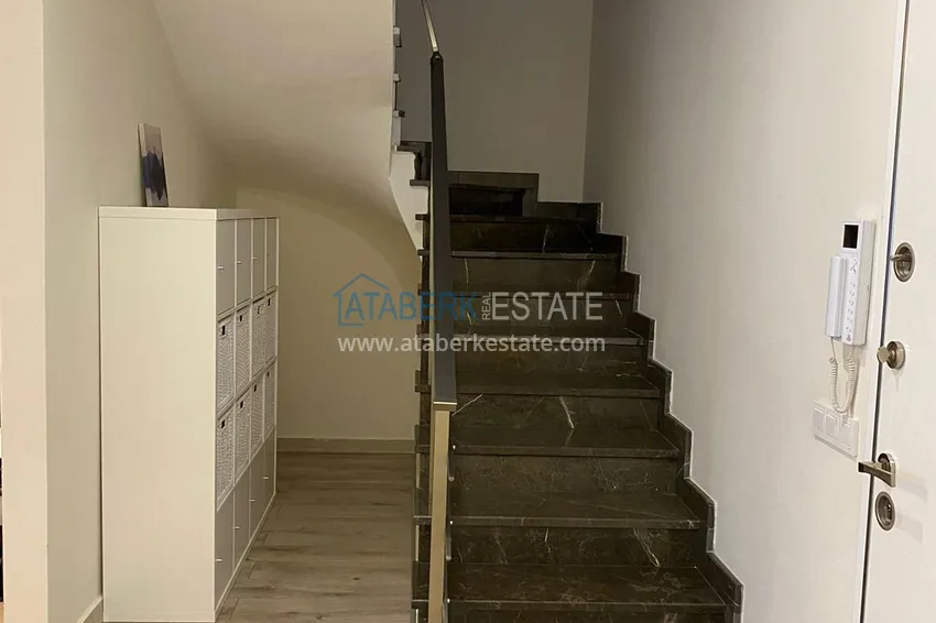 Purchase Penthouse in the Oba area in a magnificent residential complex with rich infrastructure. 14 