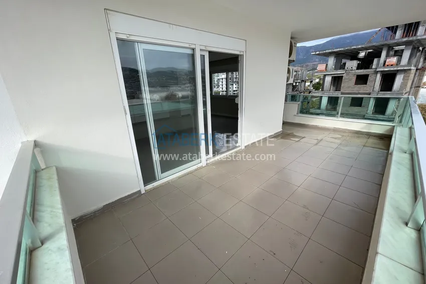 Purchase King size duplex penthouse in Kargicak with a fine finish 15 