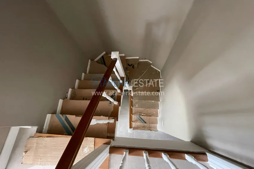 Purchase King size duplex penthouse in Kargicak with a fine finish 17 