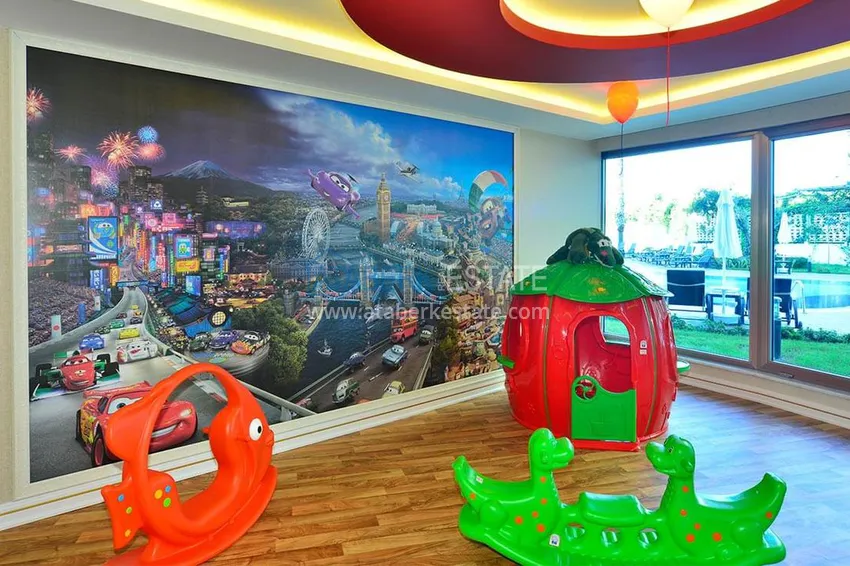 Apartment in Mahmutlar with furniture in a premium class complex on the first line 22 