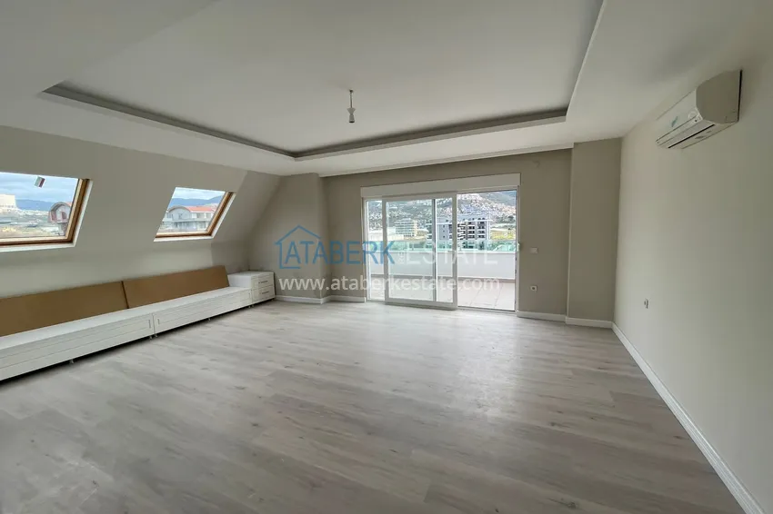 Purchase King size duplex penthouse in Kargicak with a fine finish 22 