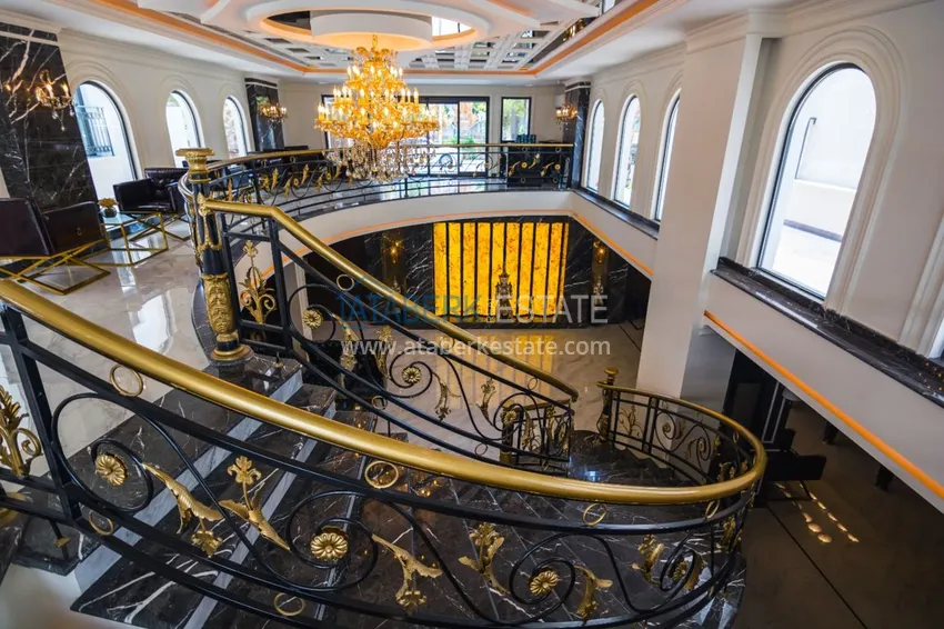 Furnished apartment in Oba with sea and mountain views. Real estate for a residence permit 24 