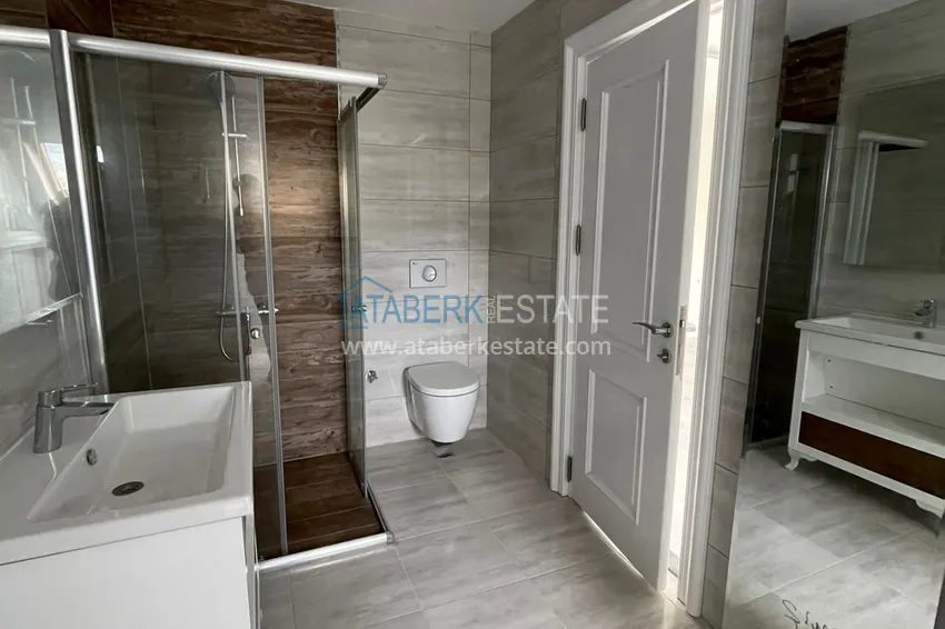 Purchase King size duplex penthouse in Kargicak with a fine finish 28 