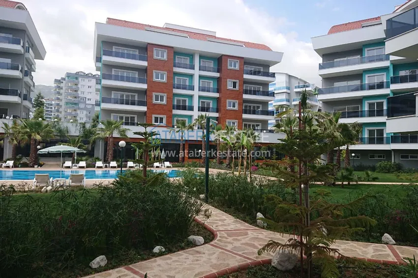 Penthouse in the Oba area in a magnificent residential complex with rich infrastructure. 6 