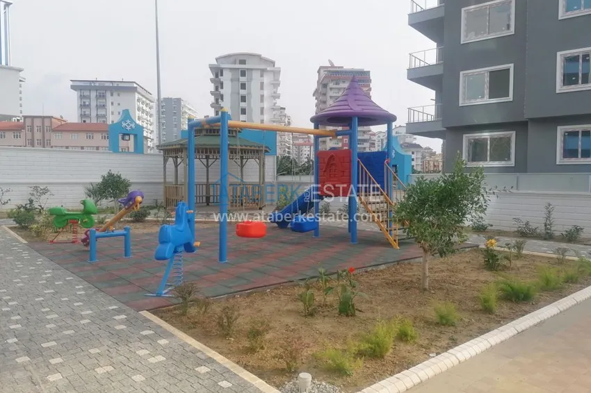 Apartments in Mahmutlar with new furniture in a modern complex 5 