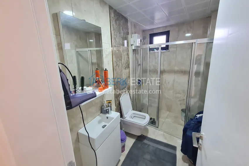 Purchase  Three-room apartment in the center of Alanya with a separate kitchen 8 