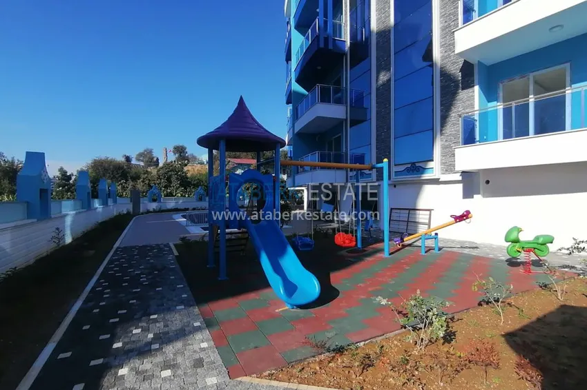 Apartments in Mahmutlar with new furniture in a modern complex 8 