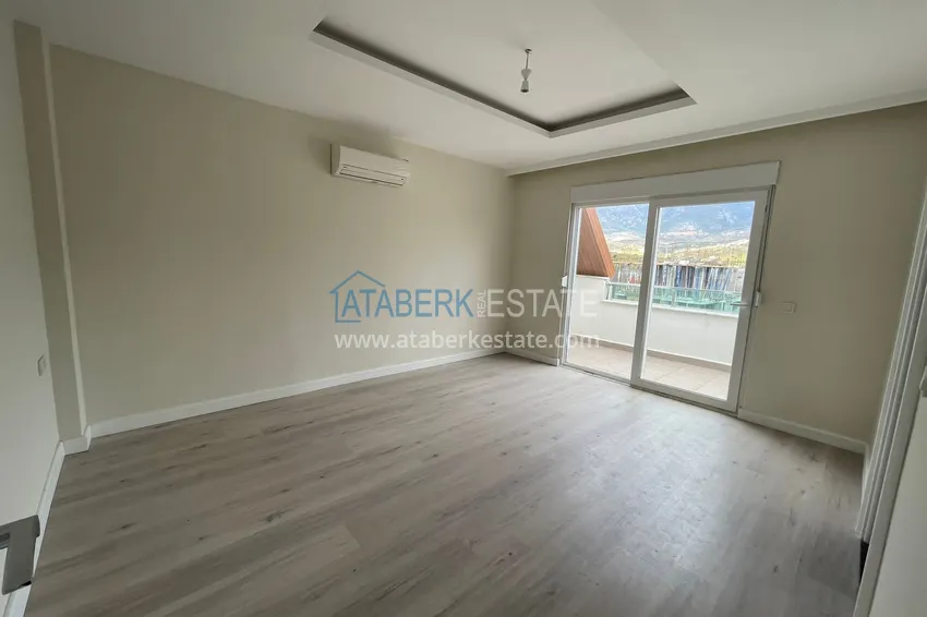 Purchase King size duplex penthouse in Kargicak with a fine finish 9 