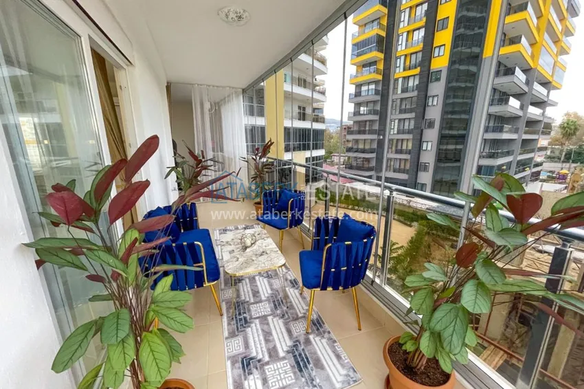 Purchase  Apartment in Mahmutlar with furniture, glazed balcony and very spacious terrace 12 