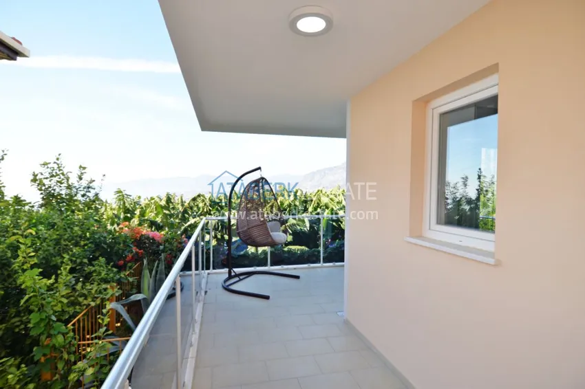 Purchase  Apartment in Kargicak with stunning views from the owner 18 