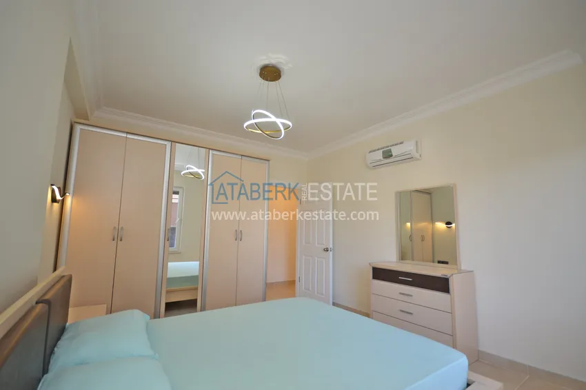 Purchase Apartment in the center of Alanya partially furnished with a glazed balcony 18 