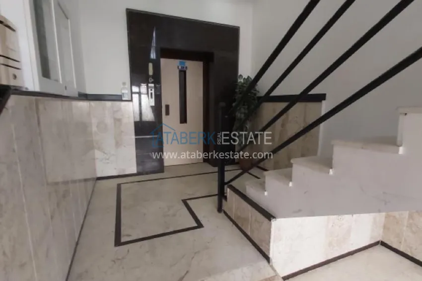 Apartment in Mahmutlar with mountain views in a well-maintained complex 19 