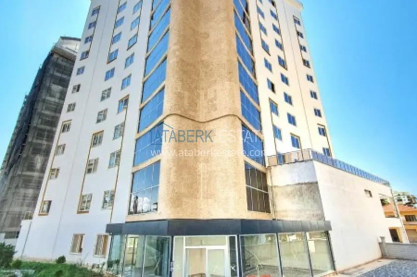 Apartment in Mahmutlar with furniture, glazed balcony and very spacious terrace 2 