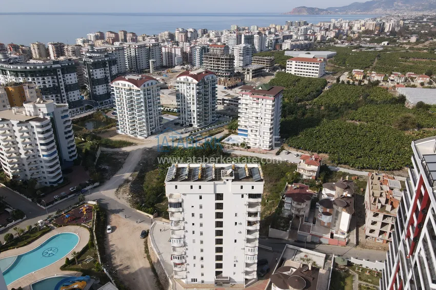 Furnished apartment in Mahmutlar with mountain and sea views 1 