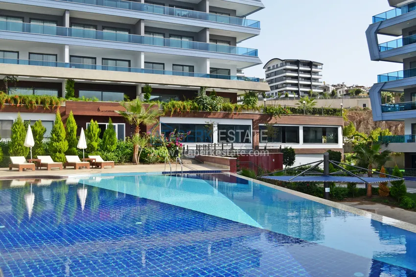 Penthouse in Kargicak furnished with sea and mountain views 2 