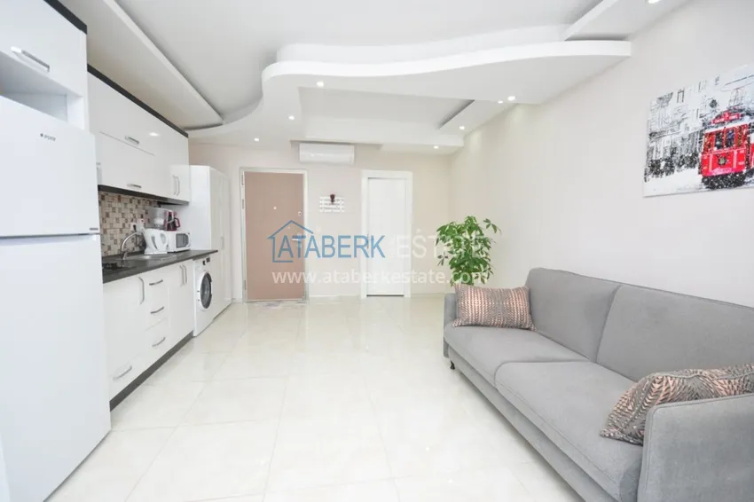 Purchase  Studio apartment in Mahmutlar with furniture in a complex on the first coastline 2 