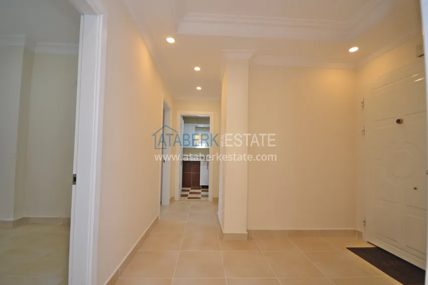Purchase Apartment in the center of Alanya partially furnished with a glazed balcony 2 