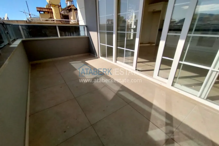 Purchase  Apartments in the center of Alanya with a fine finish in a new building 4 