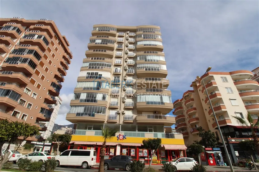 Apartment in Mahmutlar with furniture and mountain views on the main street 3 