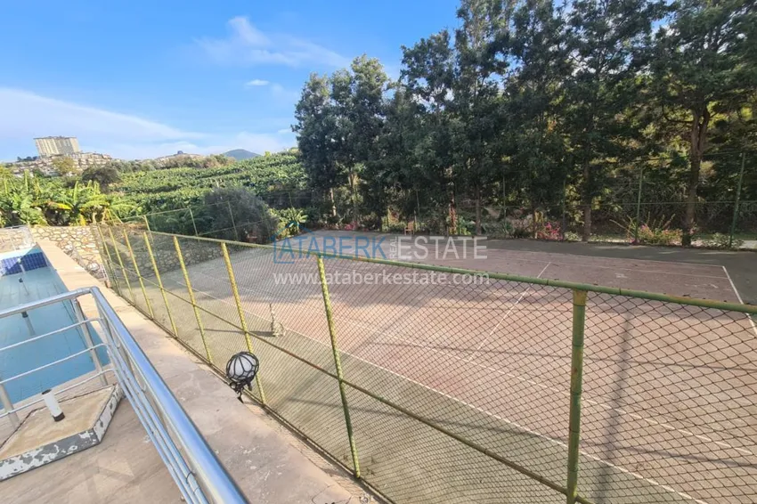 Apartment in Mahmutlar with furniture and mountain views in a residential complex 3 