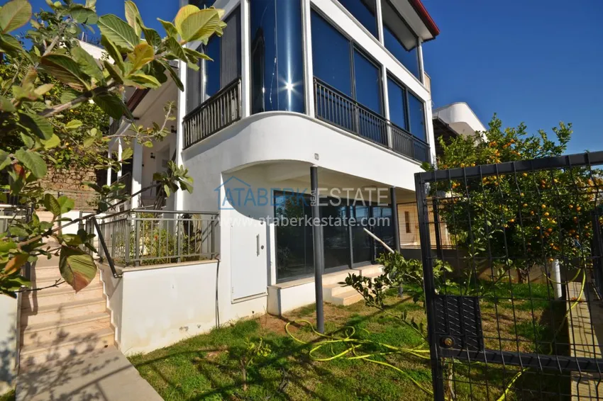 Three – level semi – detached villa in Demirtas area with a private garden 3 