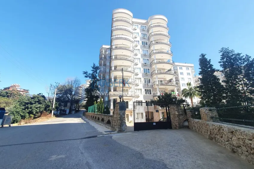 Furnished apartment in Tosmur district in a complex with infrastructure 4 