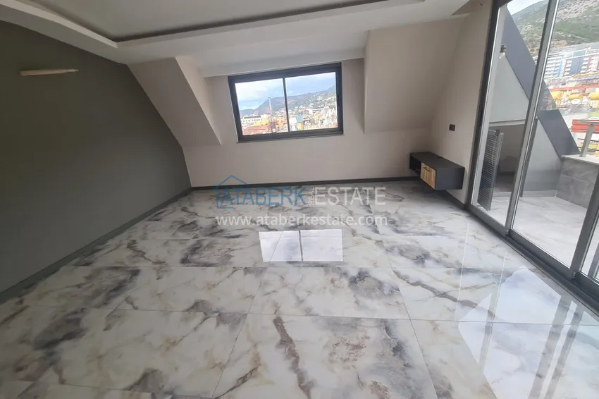 Purchase Two-level penthouse in the center of Alanya with high-quality finishing 4 
