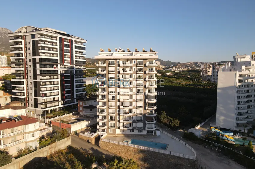 Furnished apartment in Mahmutlar with mountain and sea views 5 