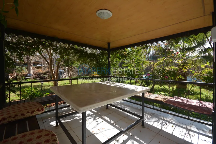 Furnished three-room apartment in Mahmutlar in a complex with a swimming pool 5 