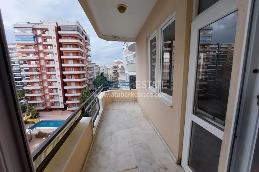 Purchase  Spacious three-room apartment in Mahmutlar near the sea 6 