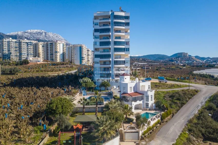 Apartment in Mahmutlar with designer interior, sea and mountain views 6 