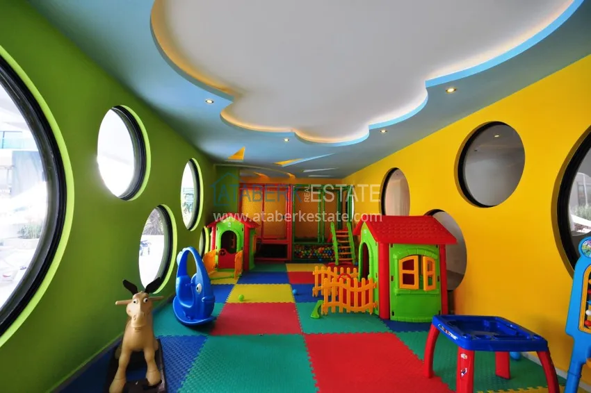 Penthouse in Kargicak with author's interior and sea and mountain views 7 