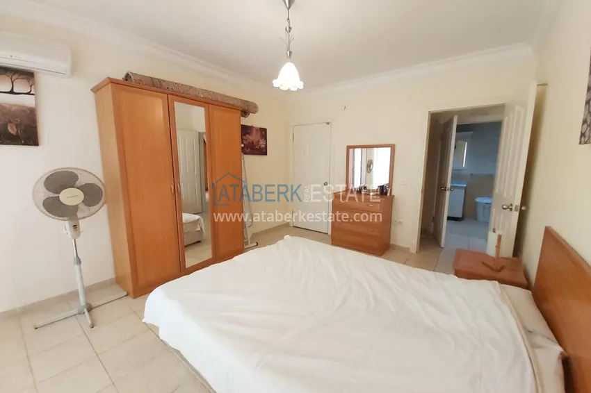 Purchase Apartment in Mahmutlar with mountain views in a well-maintained complex 8 