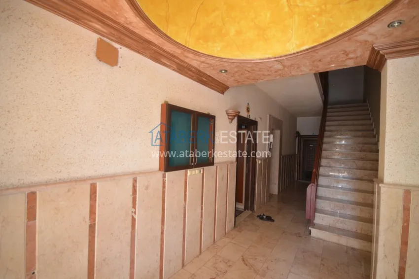 Furnished apartment in the center of Alanya in a comfortable complex 8 