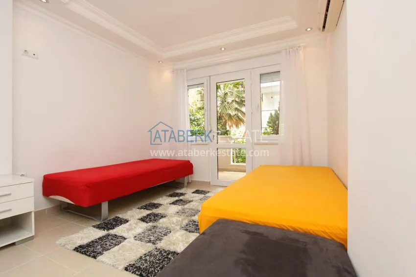 Purchase  Apartment in Alanya with furniture and sea views in the Cleopatra beach area 11 