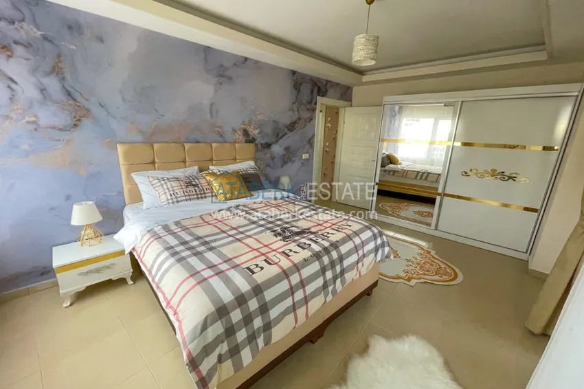 Purchase  Apartment in Mahmutlar with furniture, glazed balcony and very spacious terrace 9 